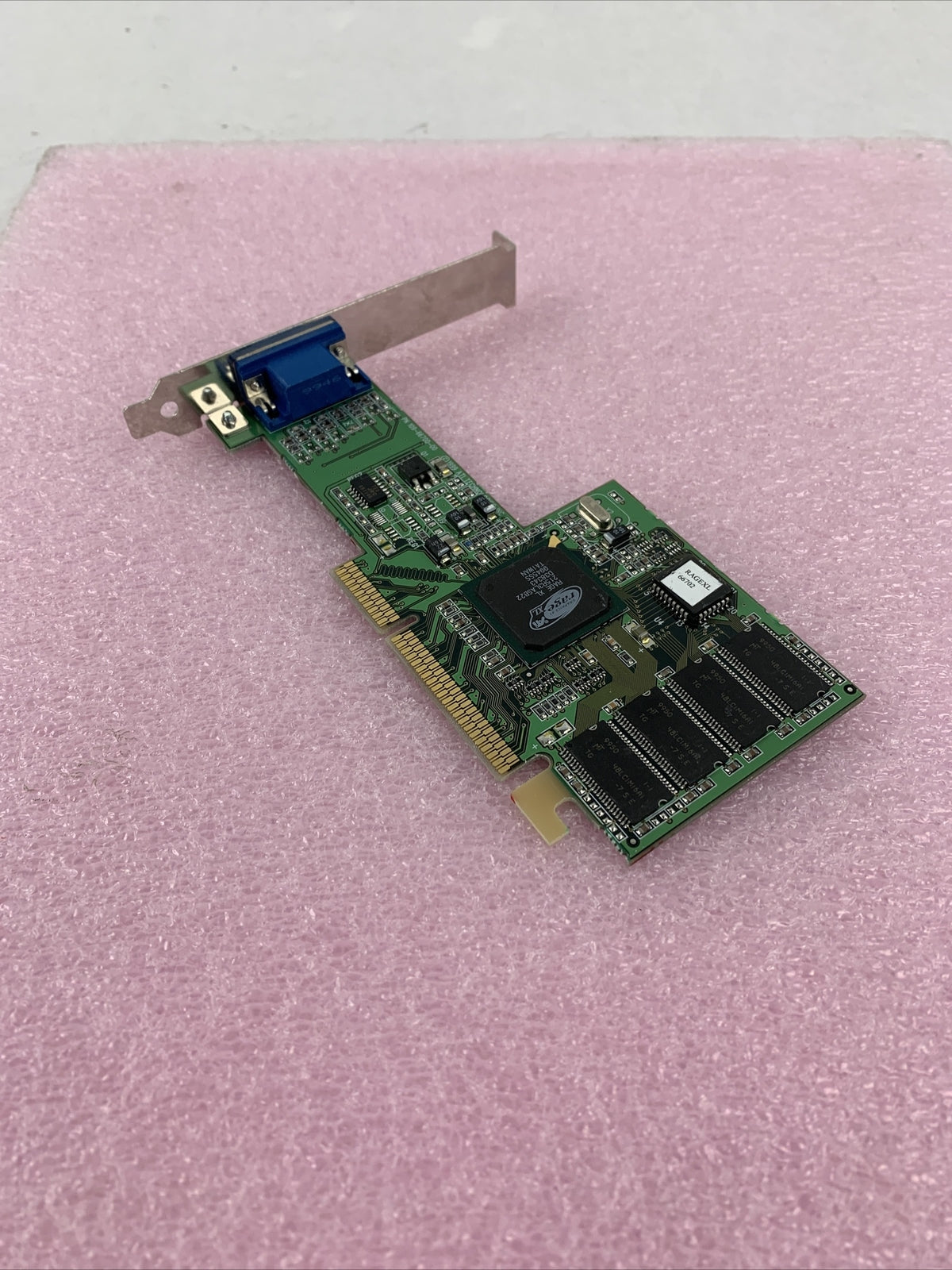 RAGEXL - ATI RAGE XL POWEREDGE 350 12TVD 8MBPCI VIDEO GRAPHICS CARD