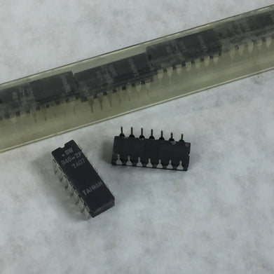 SW 946-2P Stewart Warner  14 Pin  Lot of 24