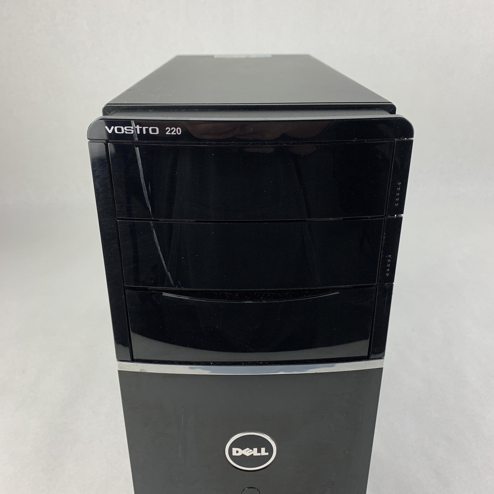 Dell Vostro 220 MT Intel Core 2 Quad Q8300 2.5 GHz 2 GB RAM No HDD No OS