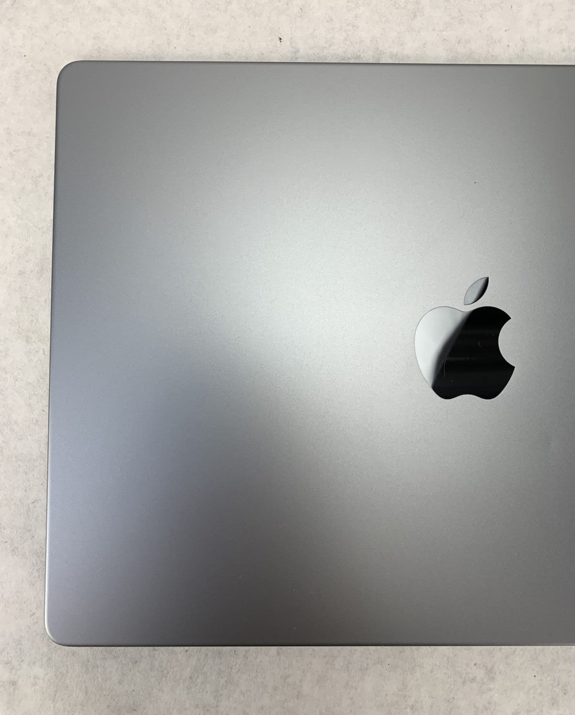 Apple Macbook Pro A2442 14" 3024 x 1964 Non-Touch Screen Assembly - Untested8