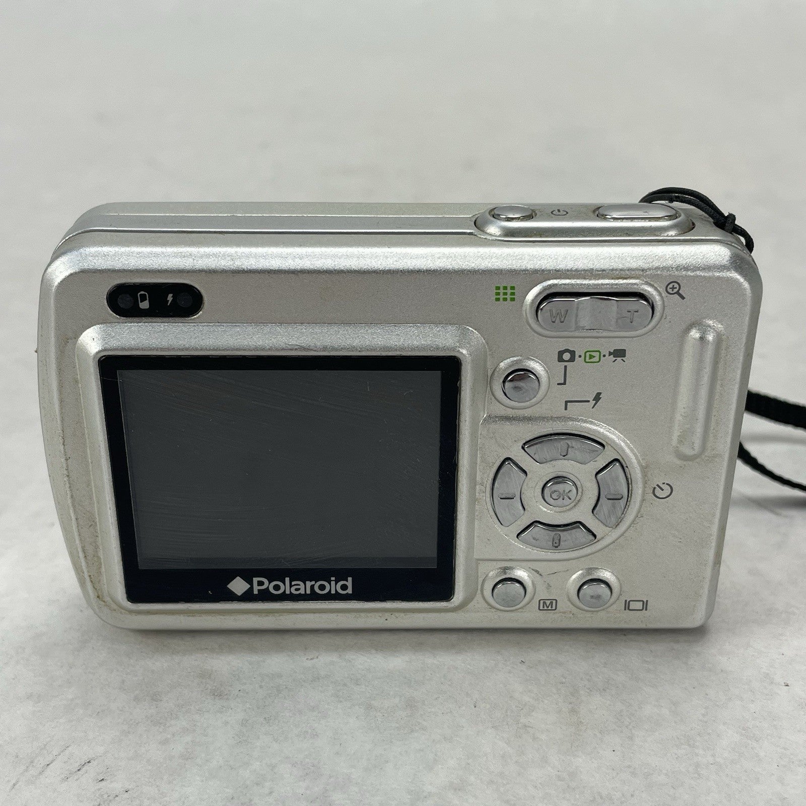 Polaroid A520 Compact Digital Camera 5MP 1x/4x Zoom 2"4