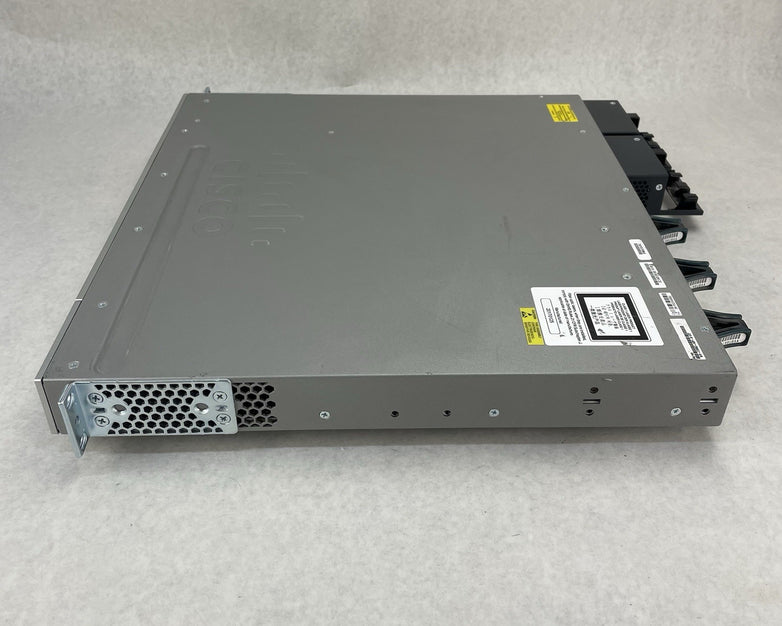 Cisco WS-C3850-48F-S 3850 NM-4-10g 2x PSU 48 1GE RJ-45 V07 - Tested and Reset