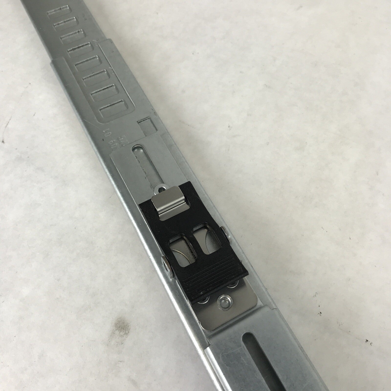 252228-001 252231-001 Compaq Fixed Rail Kit DL360 G3 G2