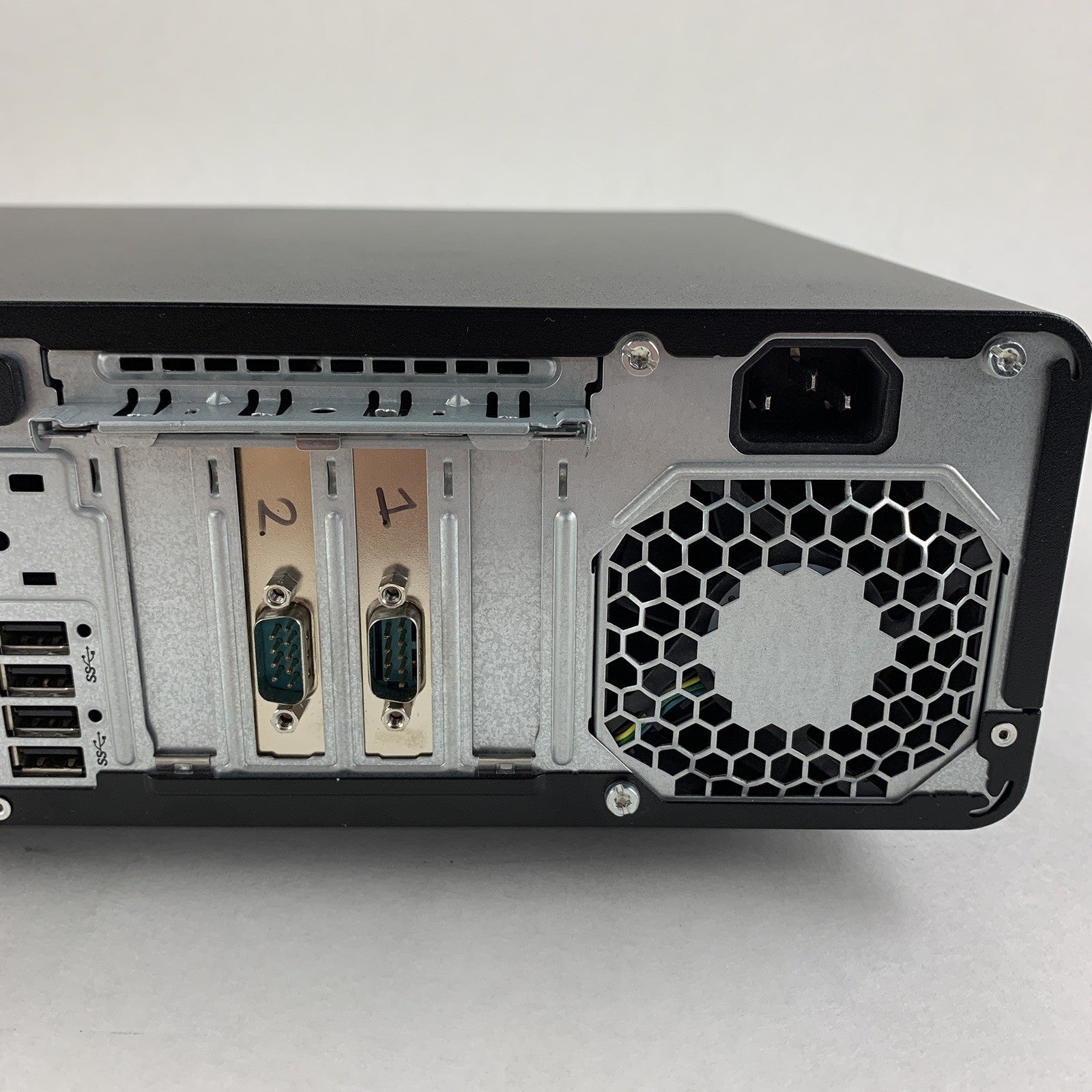 HP EliteDesk 800 G3 SFF Intel Quad Core i5-7500 3.40 GHz 16 GB RAM No HDD No OS