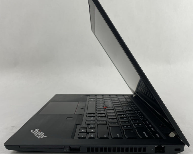 Lenovo ThinkPad T14 14" AMD Ryzen 5 Pro 5650U 2.30 GHz 4 GB RAM No SSD/OS/AC