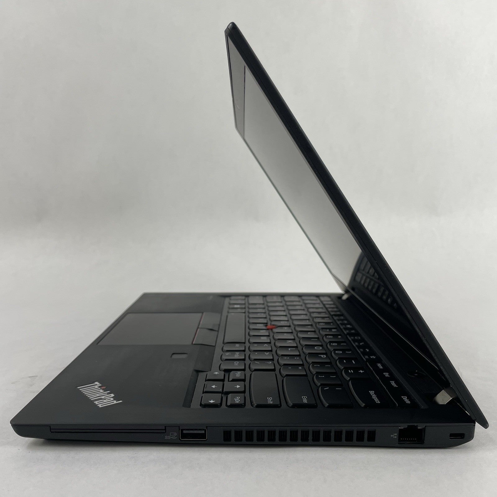 Lenovo ThinkPad T14 14" AMD Ryzen 5 Pro 5650U 2.30 GHz 4 GB RAM No SSD/OS/AC6