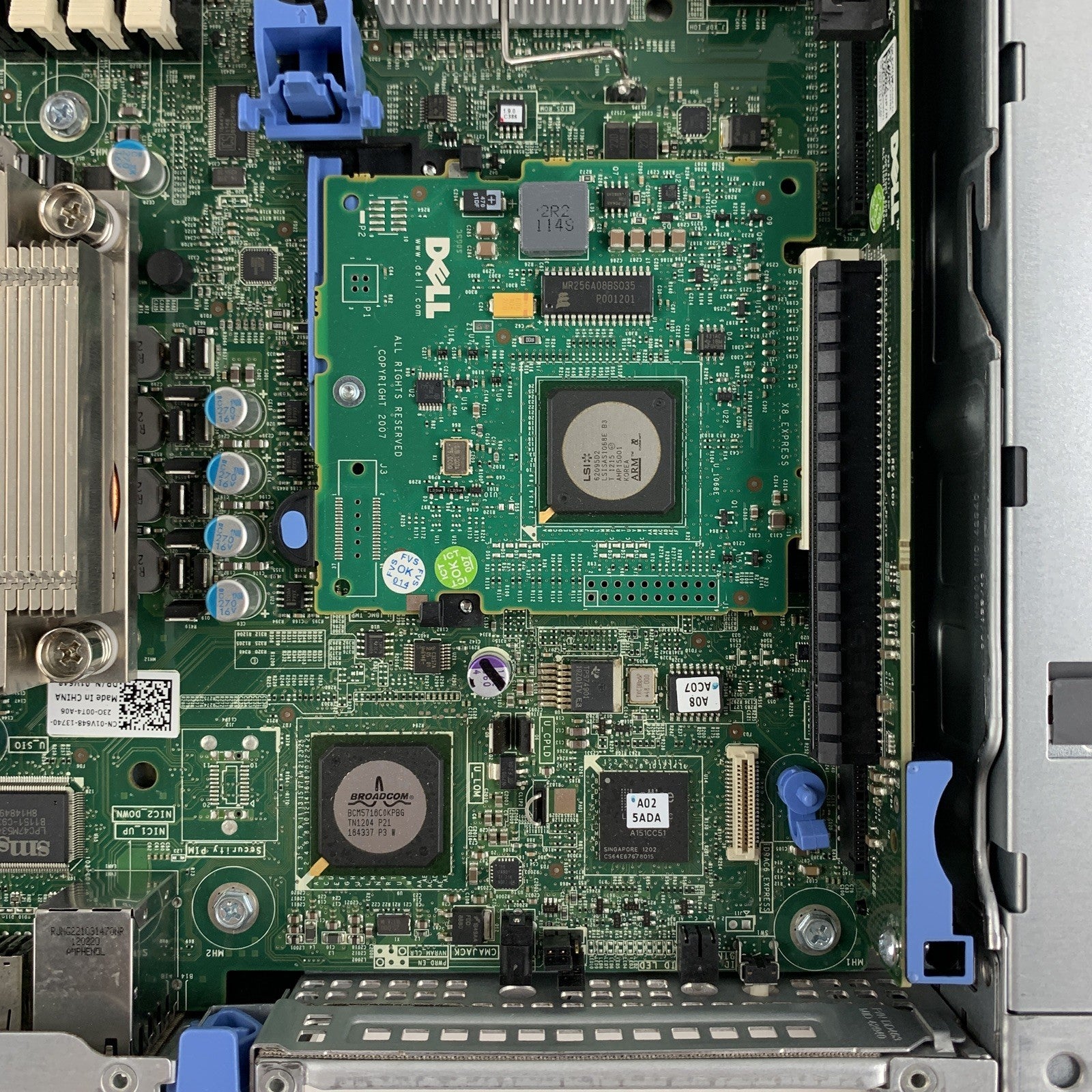 Dell PowerEdge R410 Server 2x Xeon E5606 2.13GHz 4 GB RAM Perc S300 NO HDD NO OS