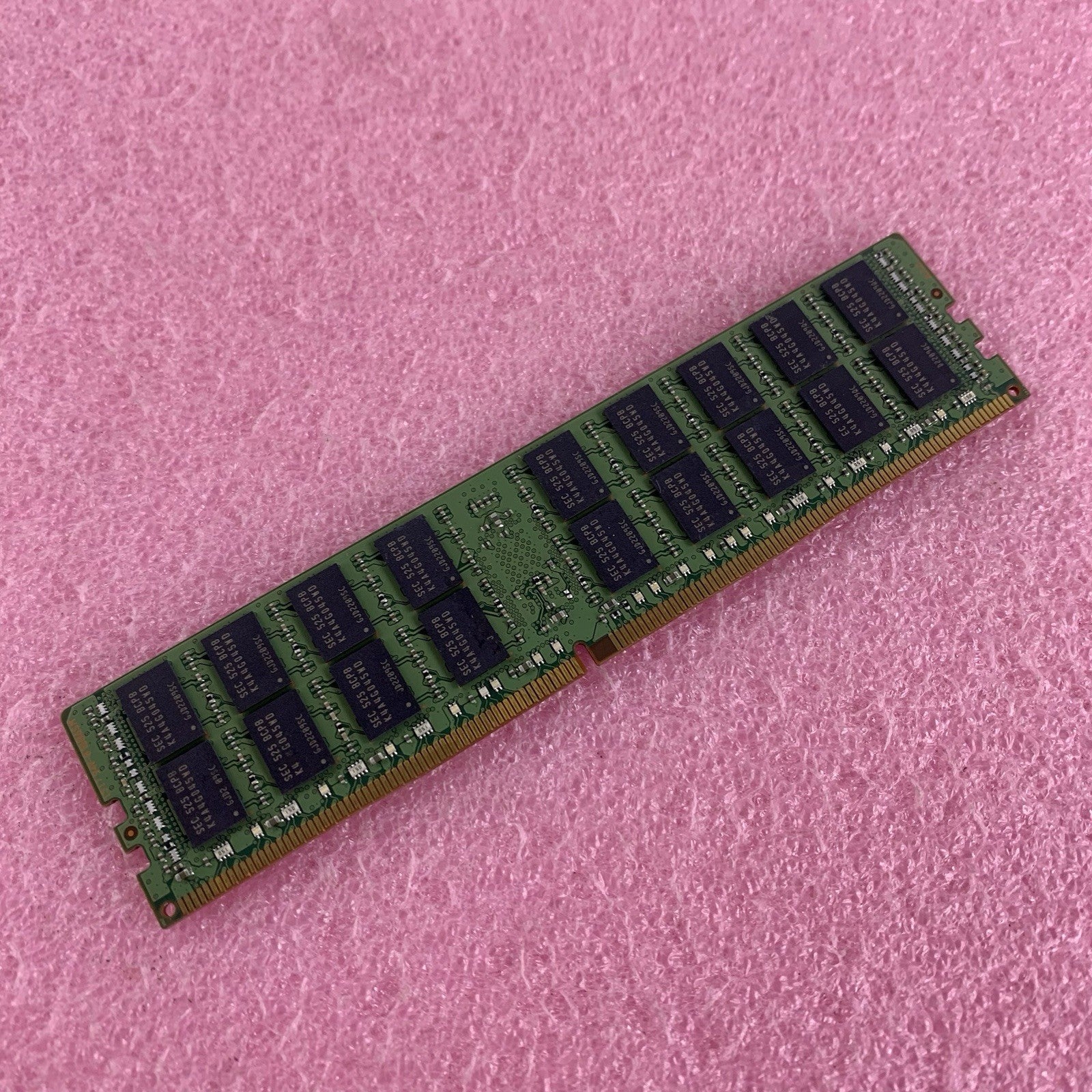 Samsung M393A2G40DB0-CPB2Q 16 GB PC4-2133P 2Rx4 Server Memory Ram4