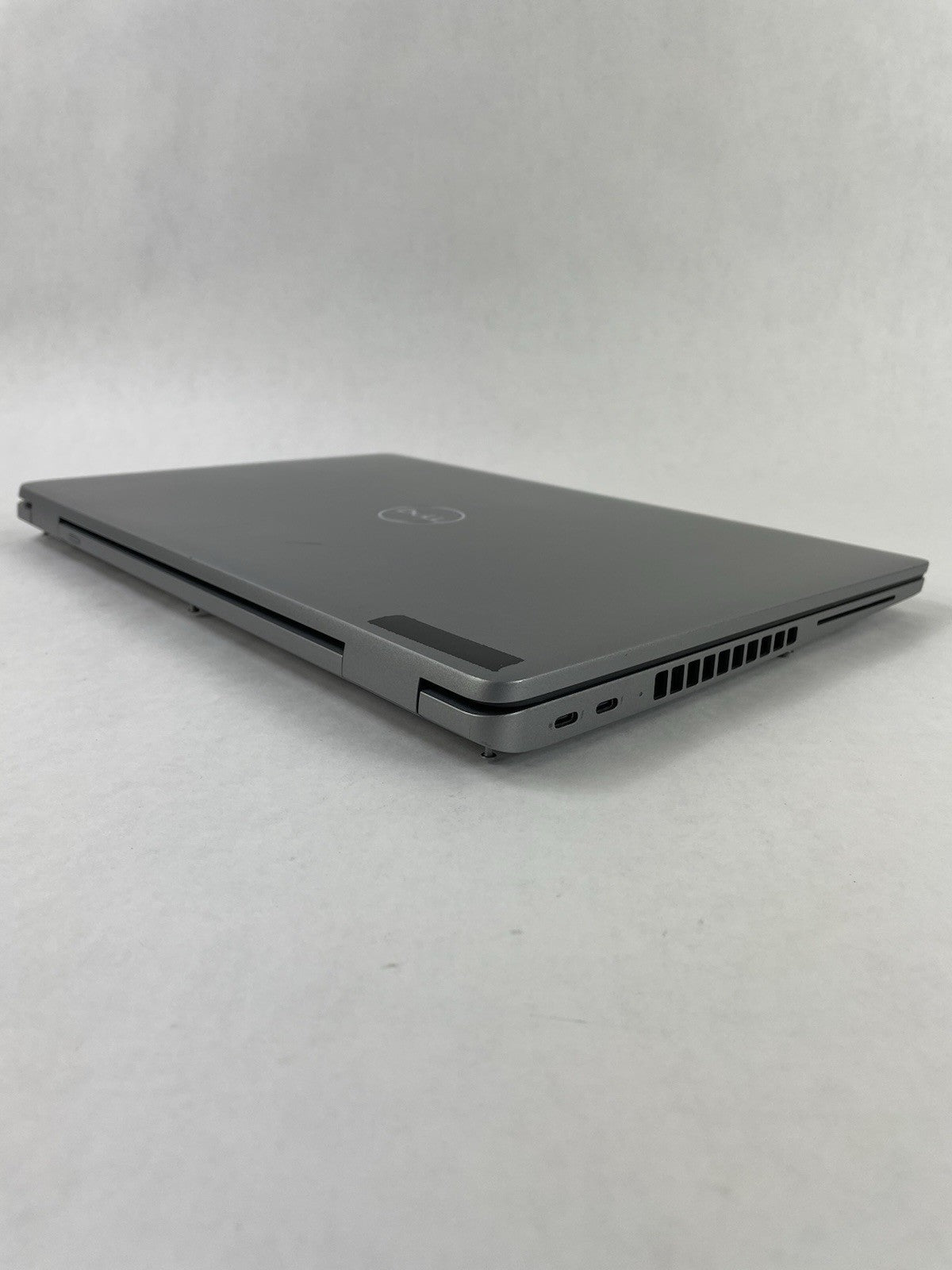 Dell Latitude 5540 15.6" i5-1345U 4.35 GHz 8 GB RAM No SSD/OS/AC - Worn12