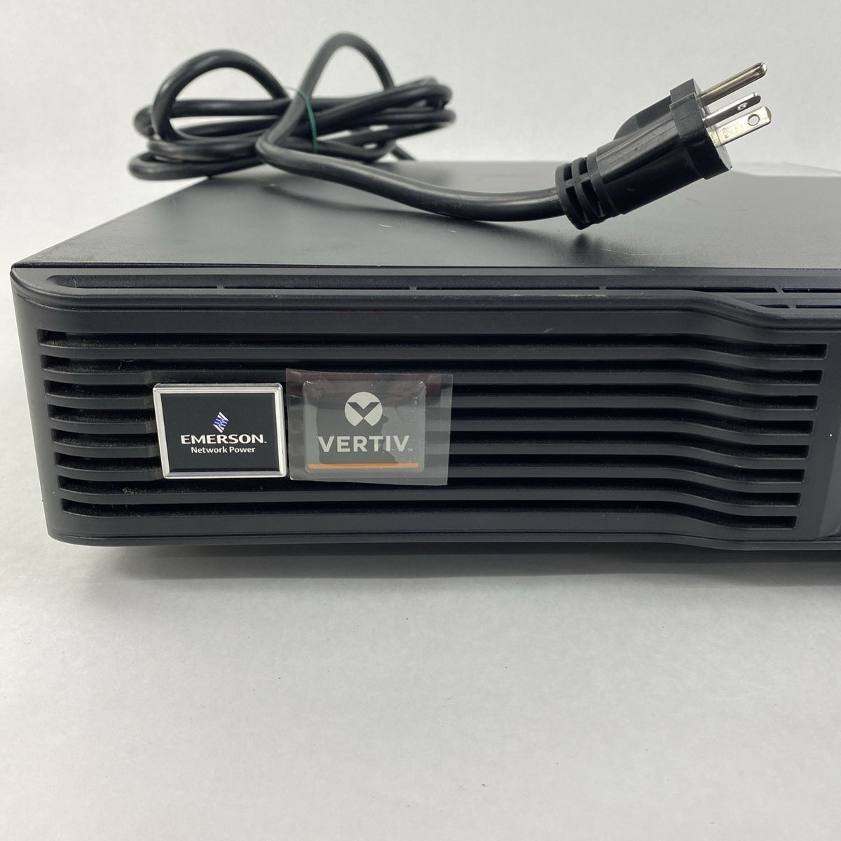 Vertiv Liebert GXT4-1500RT120 Battery Backups Tested - No Batt Ears Card10