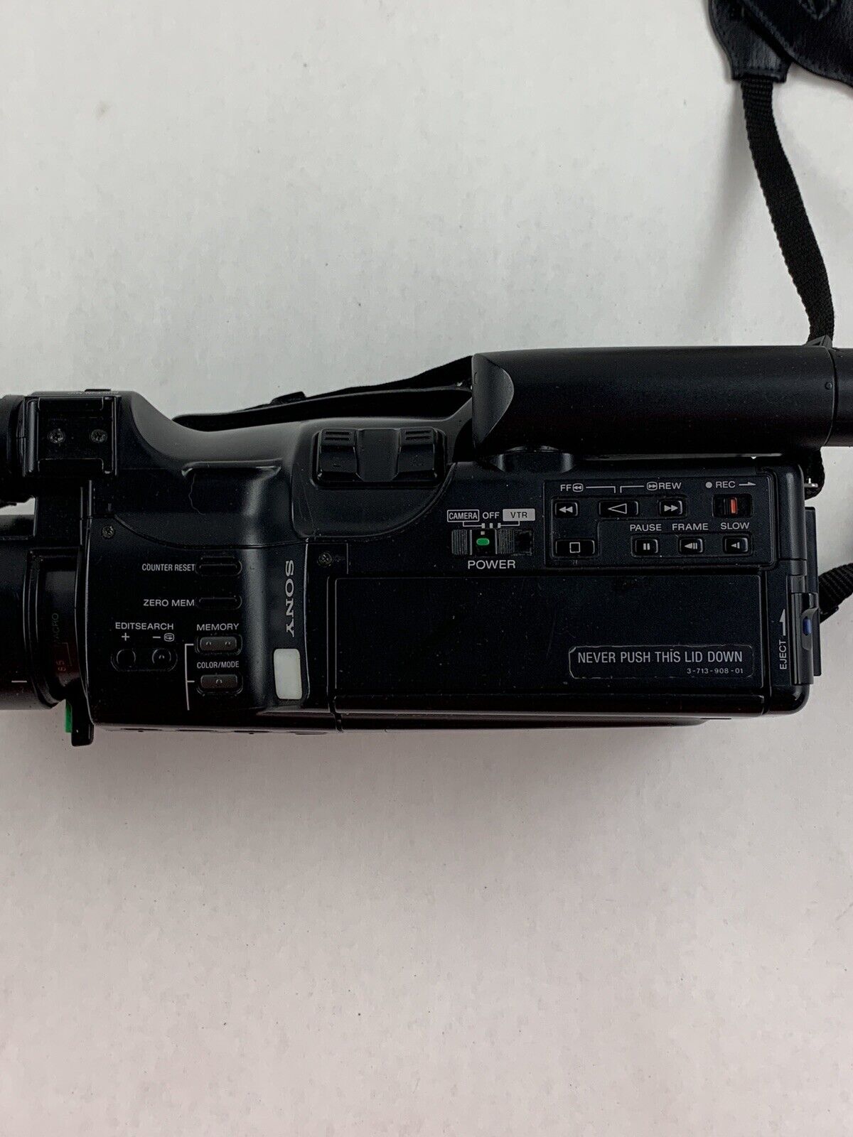 Sony Handycam CCD-F70 Camera and Case Bundle w/ Manual Charger Battery Powers On