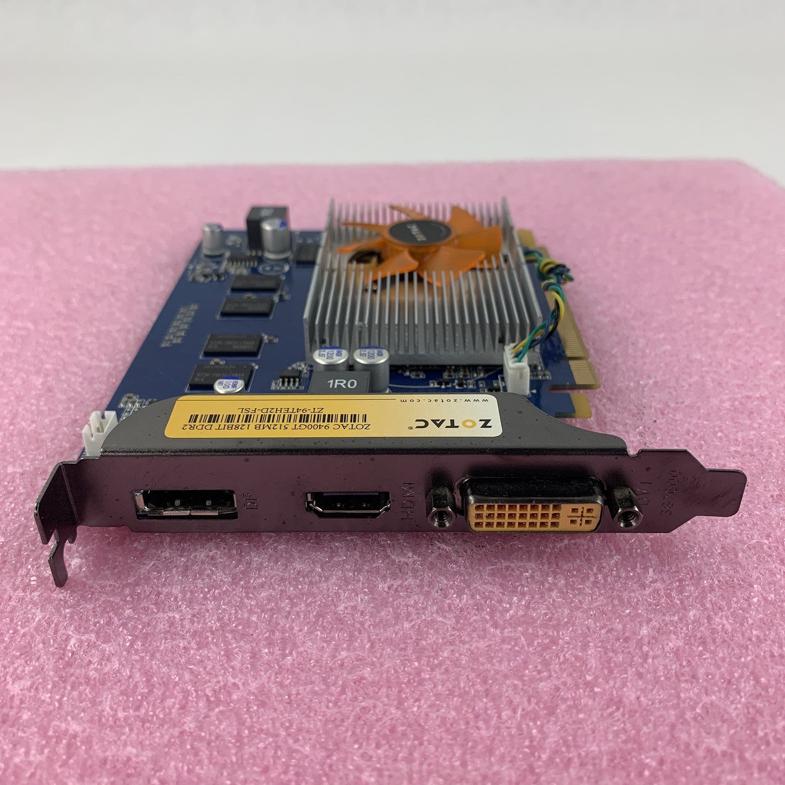 Zotac GeForce 288-30N49-010ZT 9400GT 512MB 128bit DDR2 DVI VGA Video Card