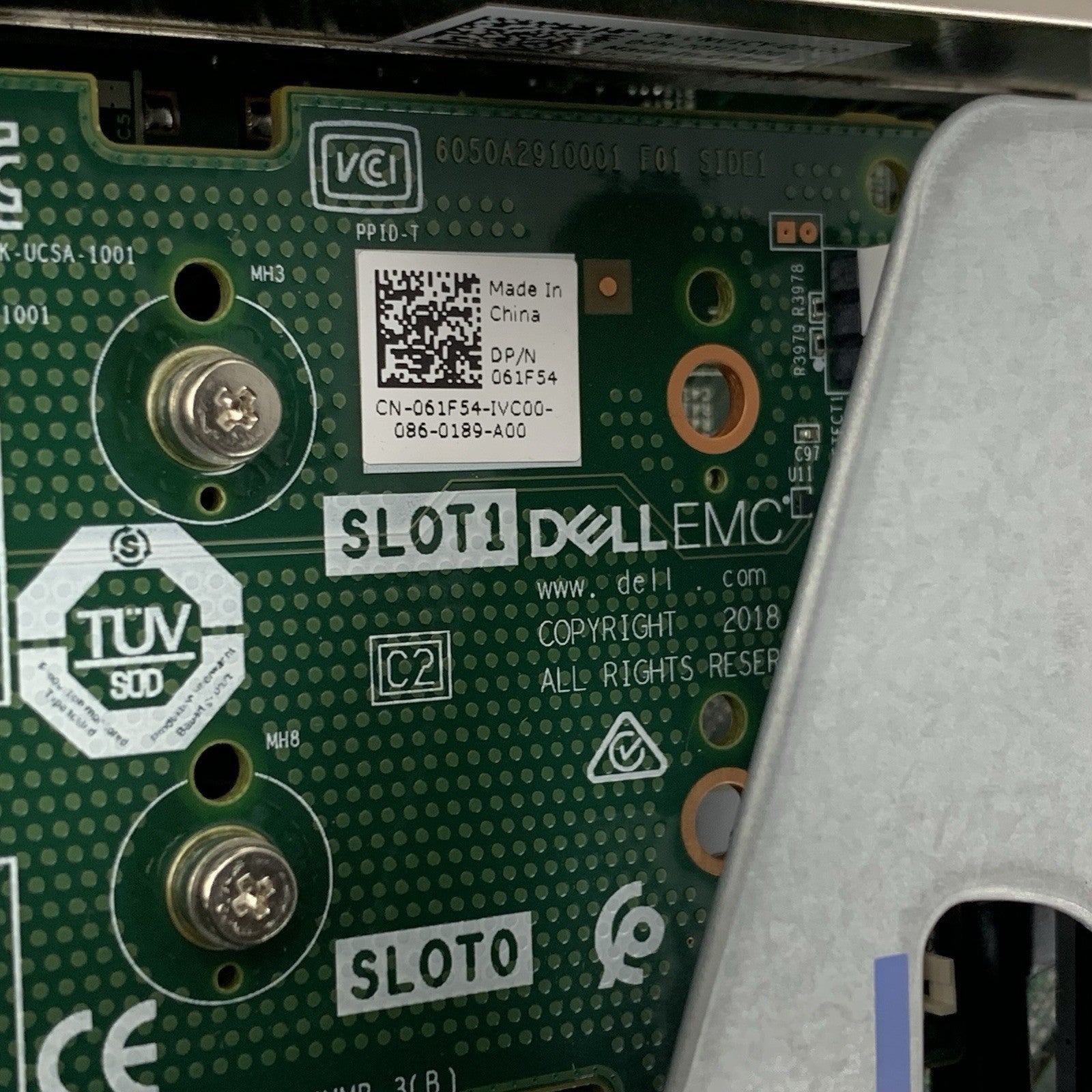 Dell PowerEdge OEMR R340 Server 1x E-2236 3.4 GHz 32 GB Ram H730P No OS No HDD17