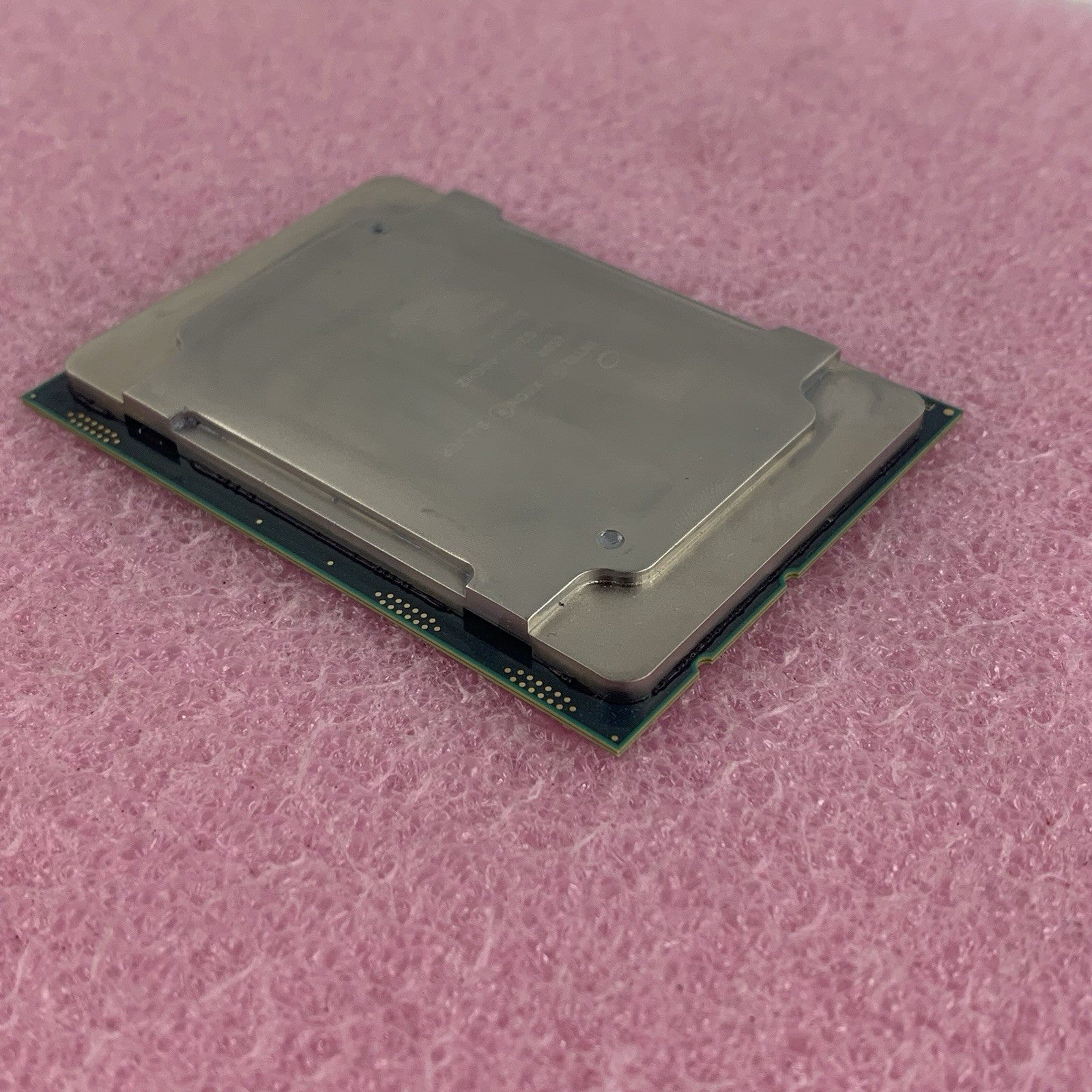 Intel Xeon Silver 4210R SRG24 10-CORE 2.4 GHz Tested5