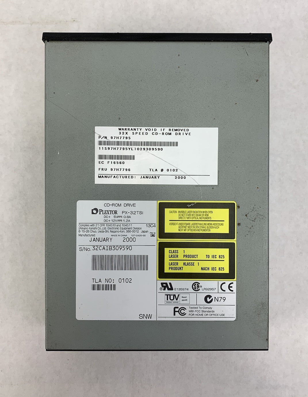 Plextor PX-32TSi CD-ROM Drive