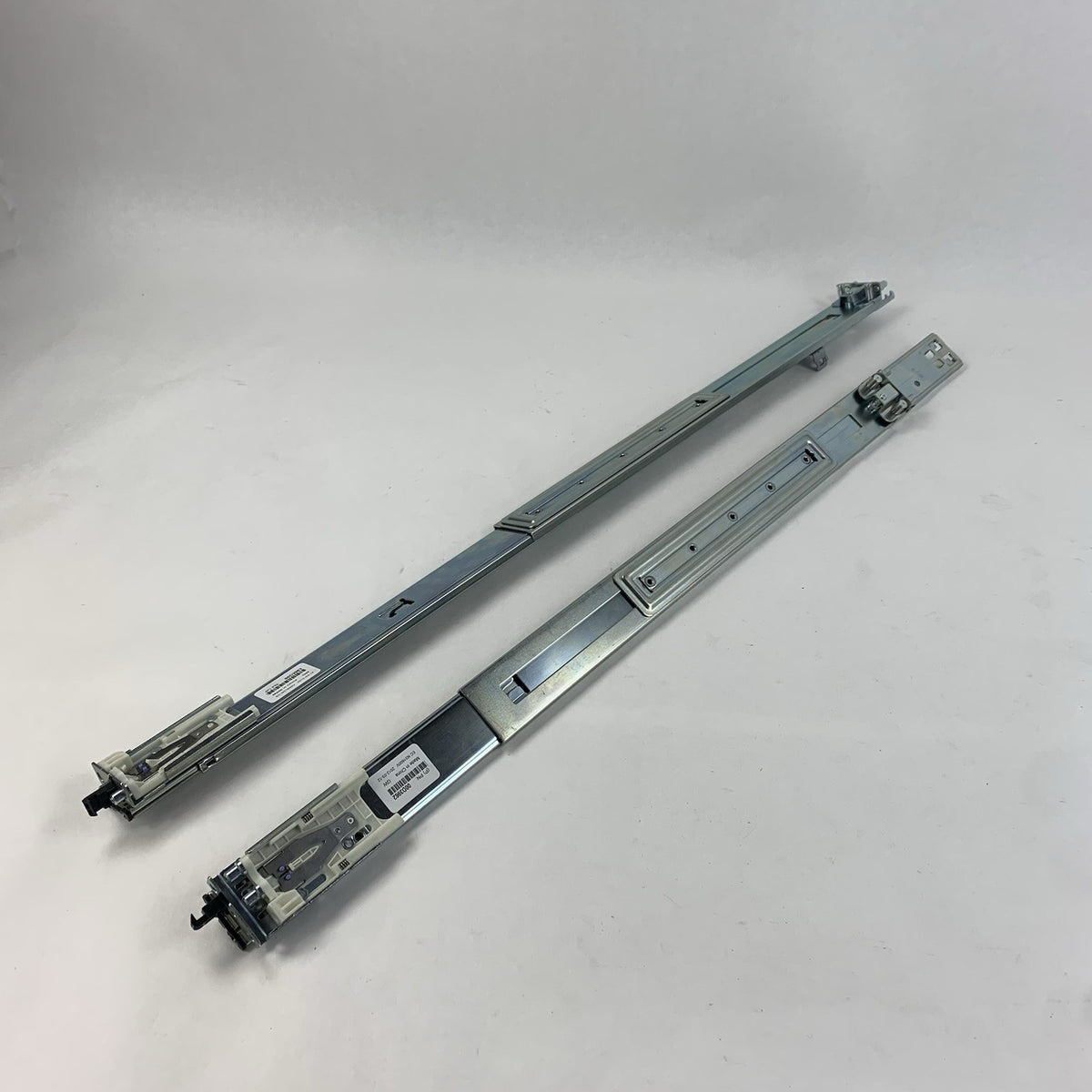 Dell 00D3962 00D3963 Left and Right Sliding Server Rails1