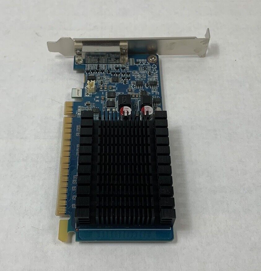 PNY Nvidia GeForce 8400 GS 1 GB DDR3 PCI-E 2.0 Low Profile Video Card (Lot of 2)