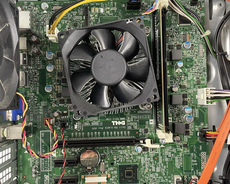 Dell Optiplex 3020 MT i3-4160 3.60 GHz 4 GB RAM No HDD/OS