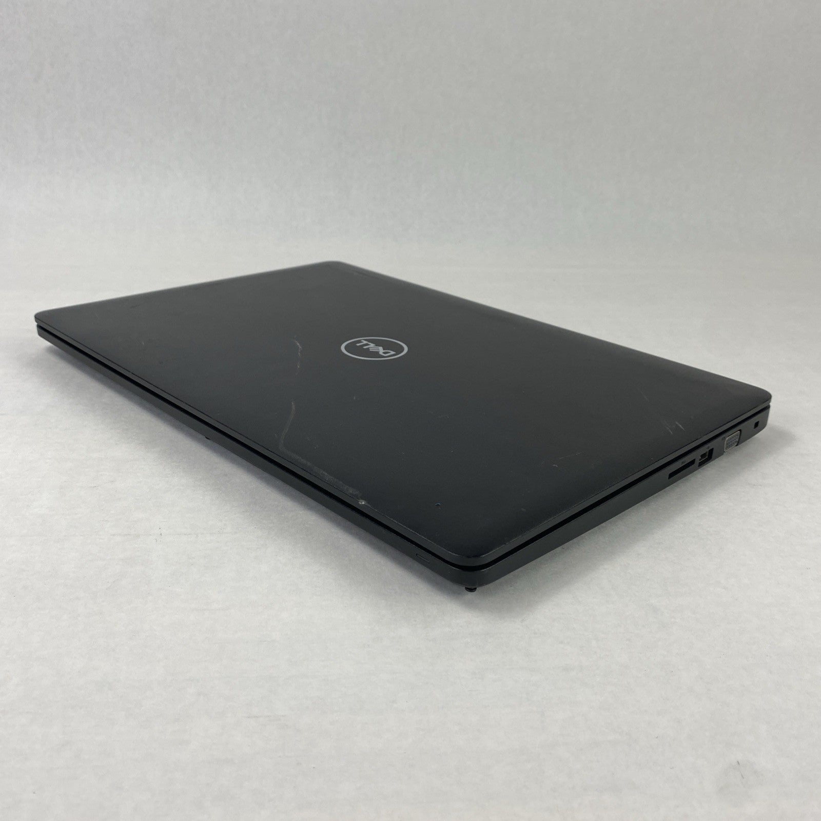 Dell Latitude 3580 Intel Core i3-6006U 2.00 GHz 8 GB RAM 15.6" No HDD No OS