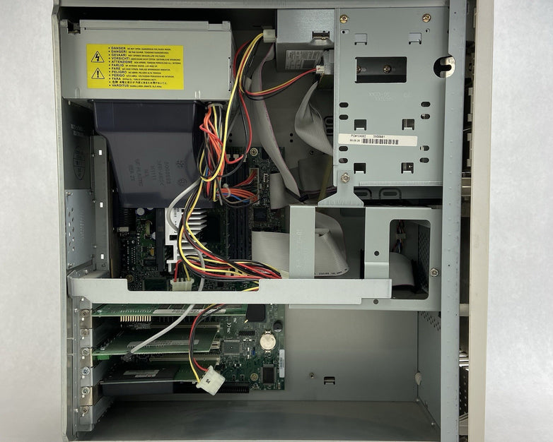 Gateway LP TB3 450 MT Intel Pentium III 450MHz 128MB RAM No HDD No OS