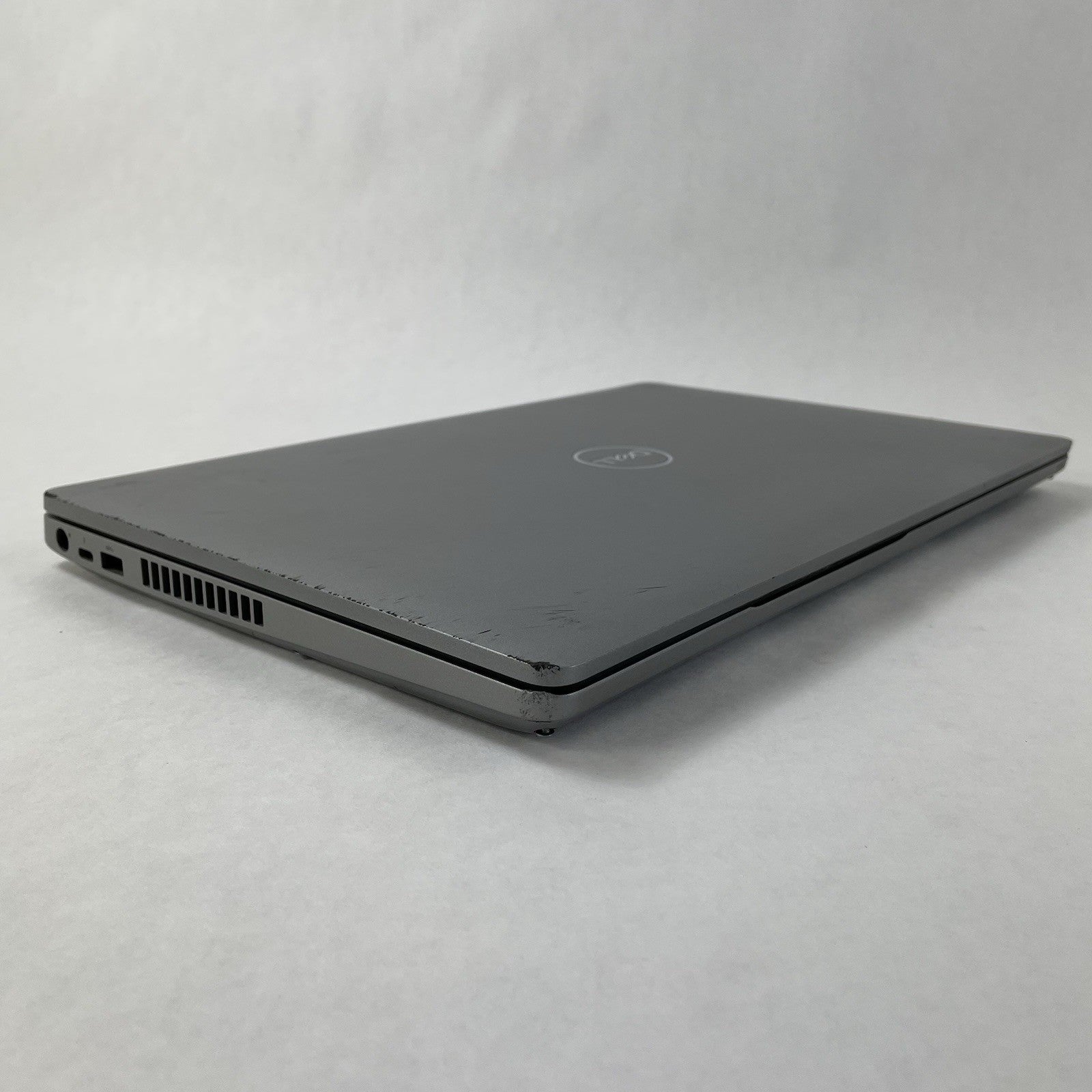 Dell Precision 3551 15.6" i7-10750H 2.60 GHz 16 GB RAM No SSD/OS/AC12