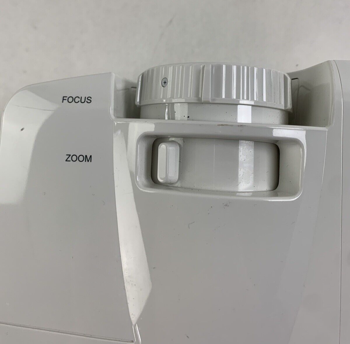Mitsubishi XD600U Projector