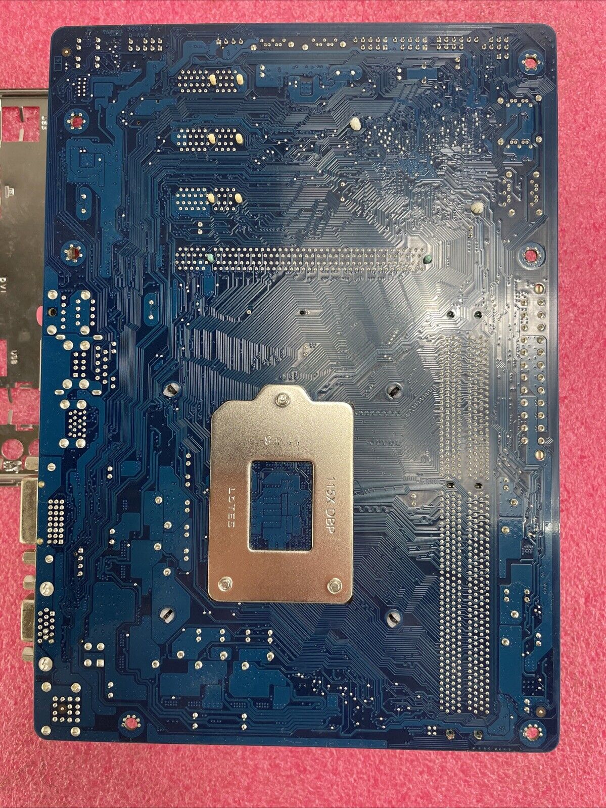 Gigabyte H61MA-D3V Motherboard Intel Pentium G850 2.9GHz 4GB RAM w/Shield
