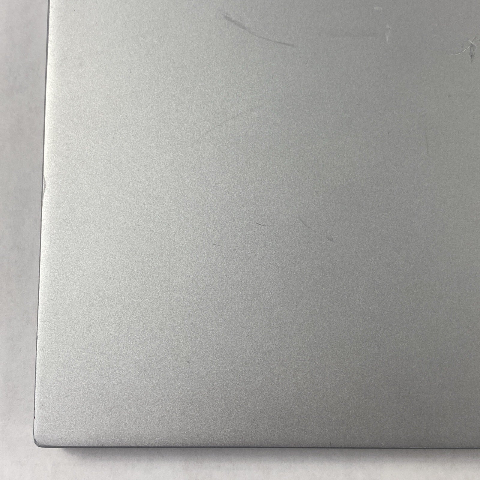 LG Gram 17Z90P-N.APS5U1 Intel Core i7-1165G7 2.8 GHz 16GB RAM 17" No SSD No OS