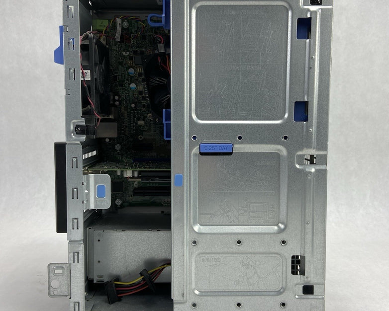 Dell Optiplex 7040 DT Intel Core i7-6700 3.4GHz 8GB RAM No HDD No OS