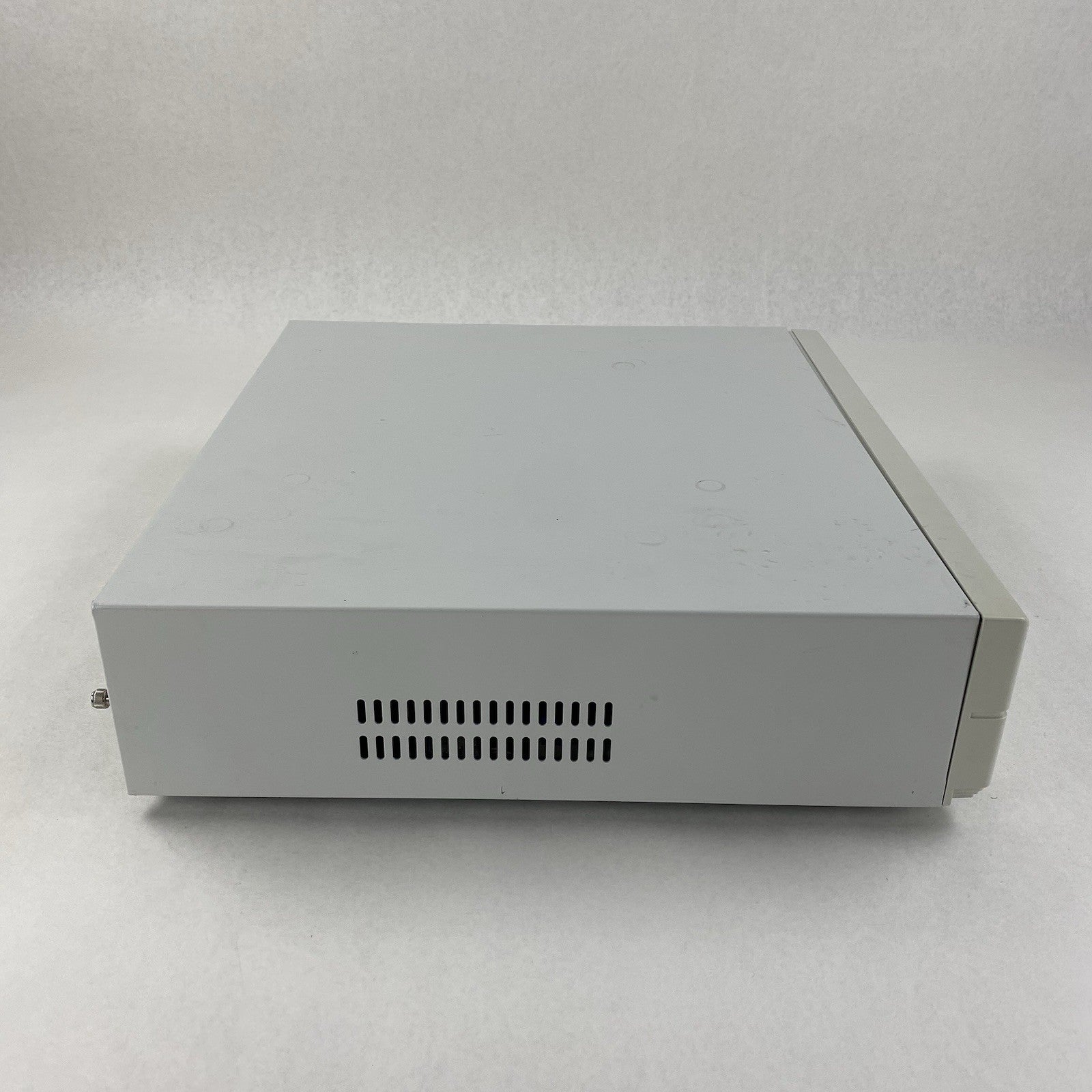 Zenith Z-Station ZEP-8370-QB DT Pentium 90MHz 32MB RAM No HDD No OS