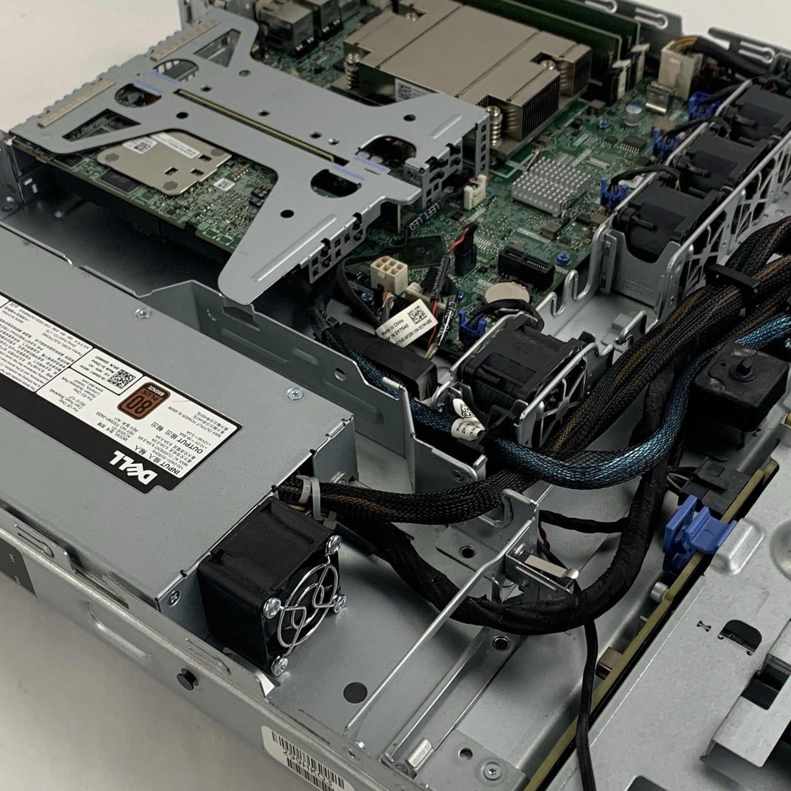 Dell PowerEdge R250 1U Server 1x Xeon E-2324G 3.1 GHz 16 GB Ram No OS No HDD19