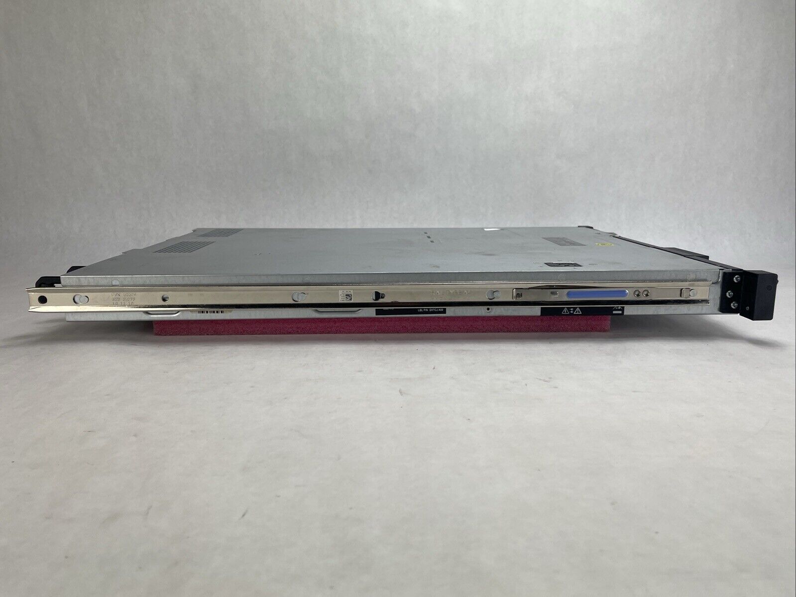 Dell PowerEdge R310 Server Intel Xeon X3450 2.67GHz 8GB RAM No HDD No OS