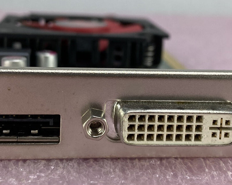 Lot( 2 ) Dell 0NFXD5 1GB AMD Radeon HD 6450 DisplayPort DVI PCle Low Profile