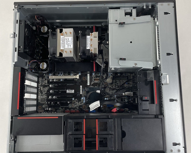 Lenovo ThinkStation P720 2x Xeon Silver 4110 2.10 GHz 32 GB RAM No GPU/HDD