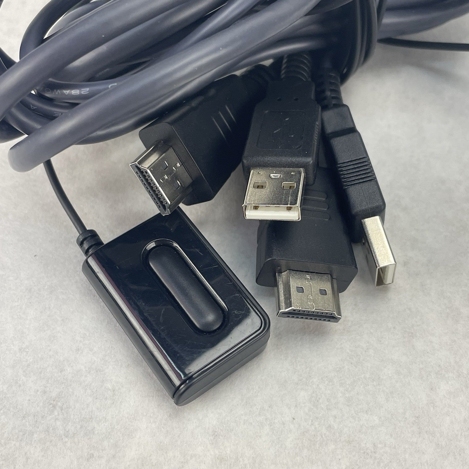 IOGEAR 2-Port HDMI KVM Switch USB Cables 1080p GCS32HU Power Tested1