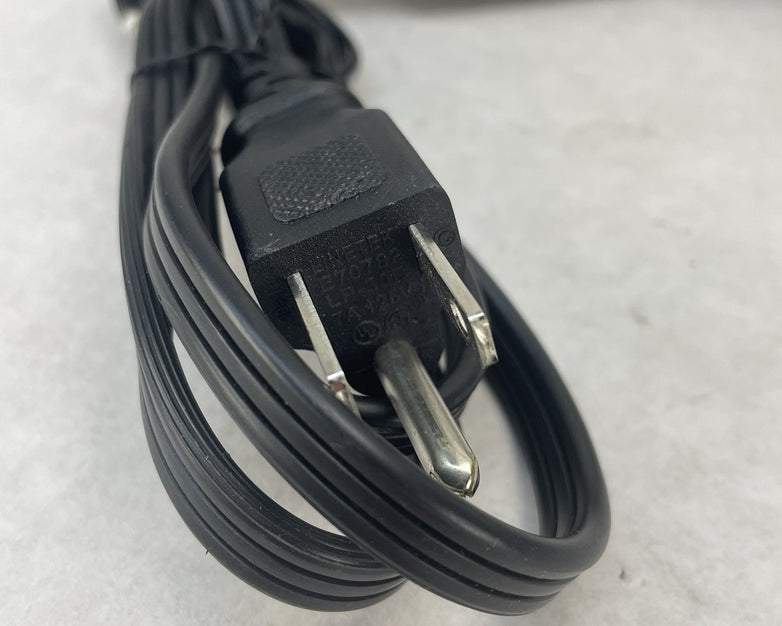 HP PPP009D Series V85 65W AC Power Supply Adapter 1.R1 Lot of 4