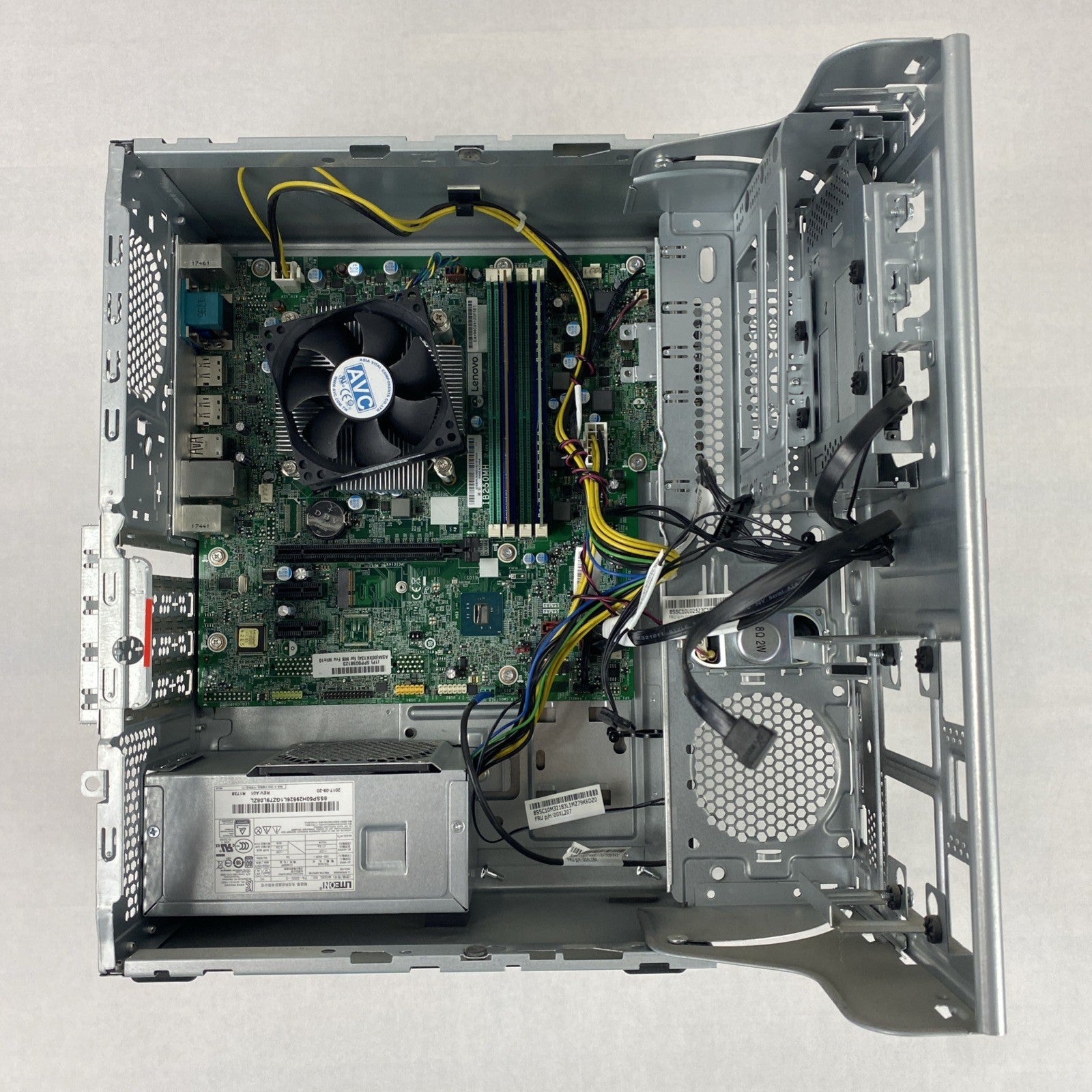 Lenovo ThinkCentre M710t MT Intel Core i7-7700 3.60 GHz 16 GB RAM No HDD No OS
