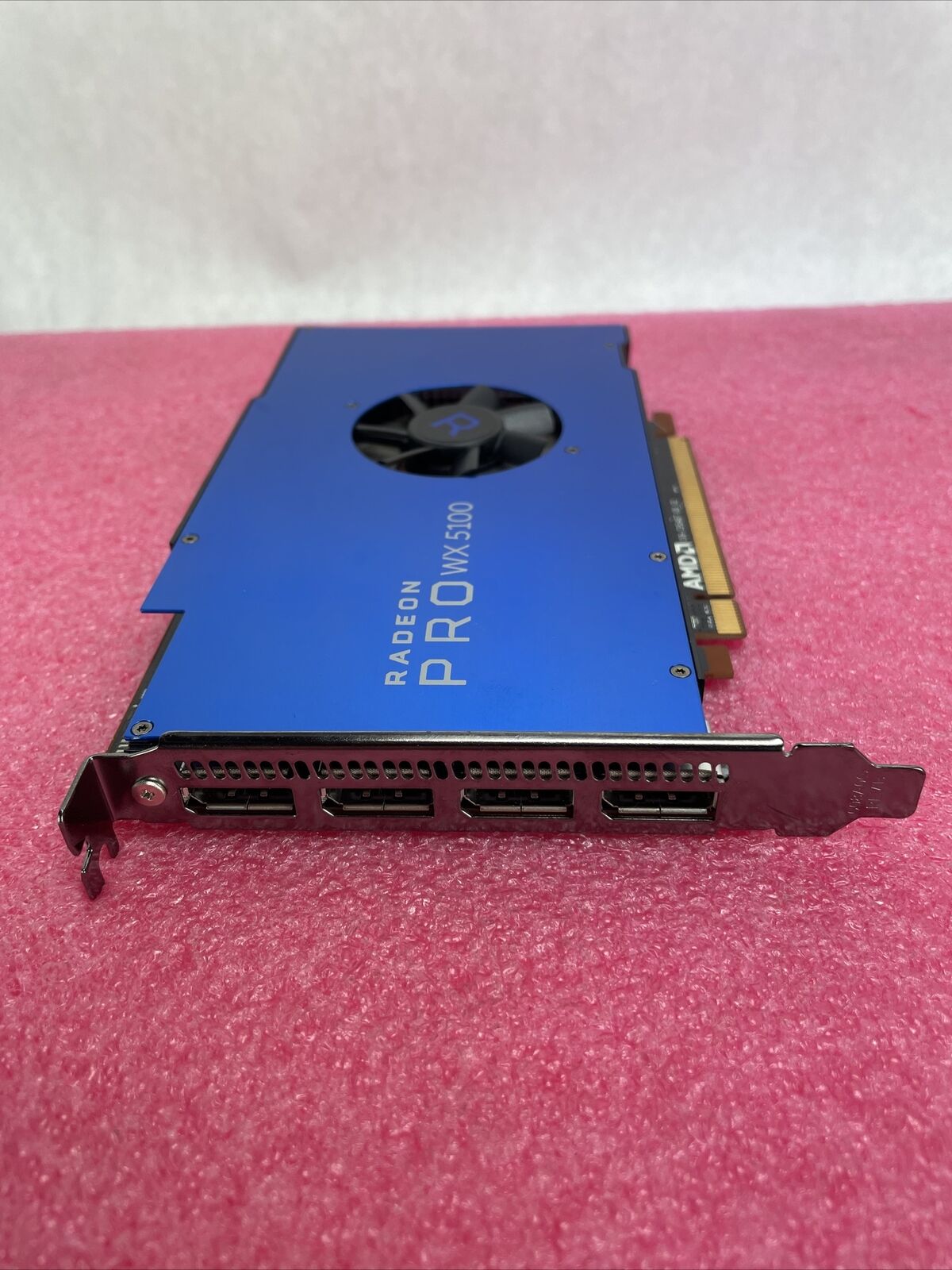 AMD ATI Radeon PRO WX 5100 8GB GDDR5 PCIe 4x DP Graphics Card 109-C95487-00_02