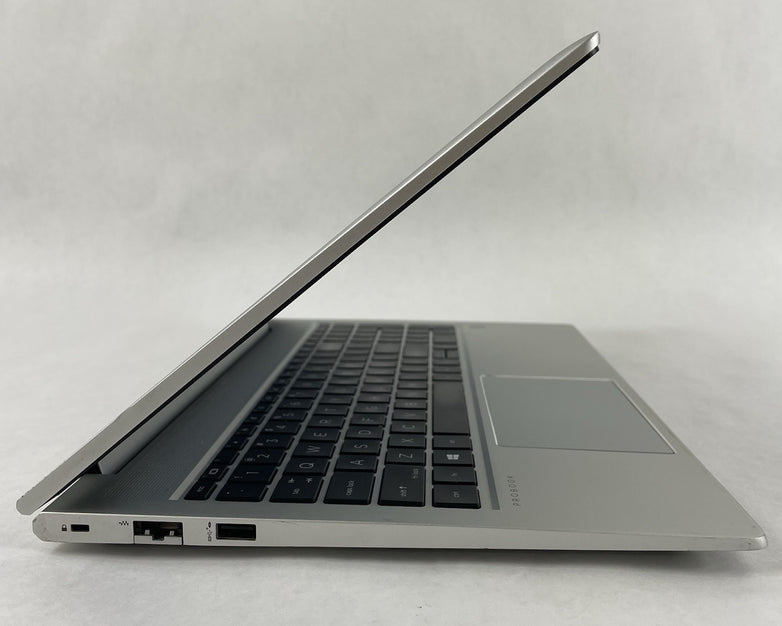 HP ProBook 450 G8 15.6" i5-1135G7 2.40 GHz 8 GB RAM No SSD/OS/AC - Bad USB