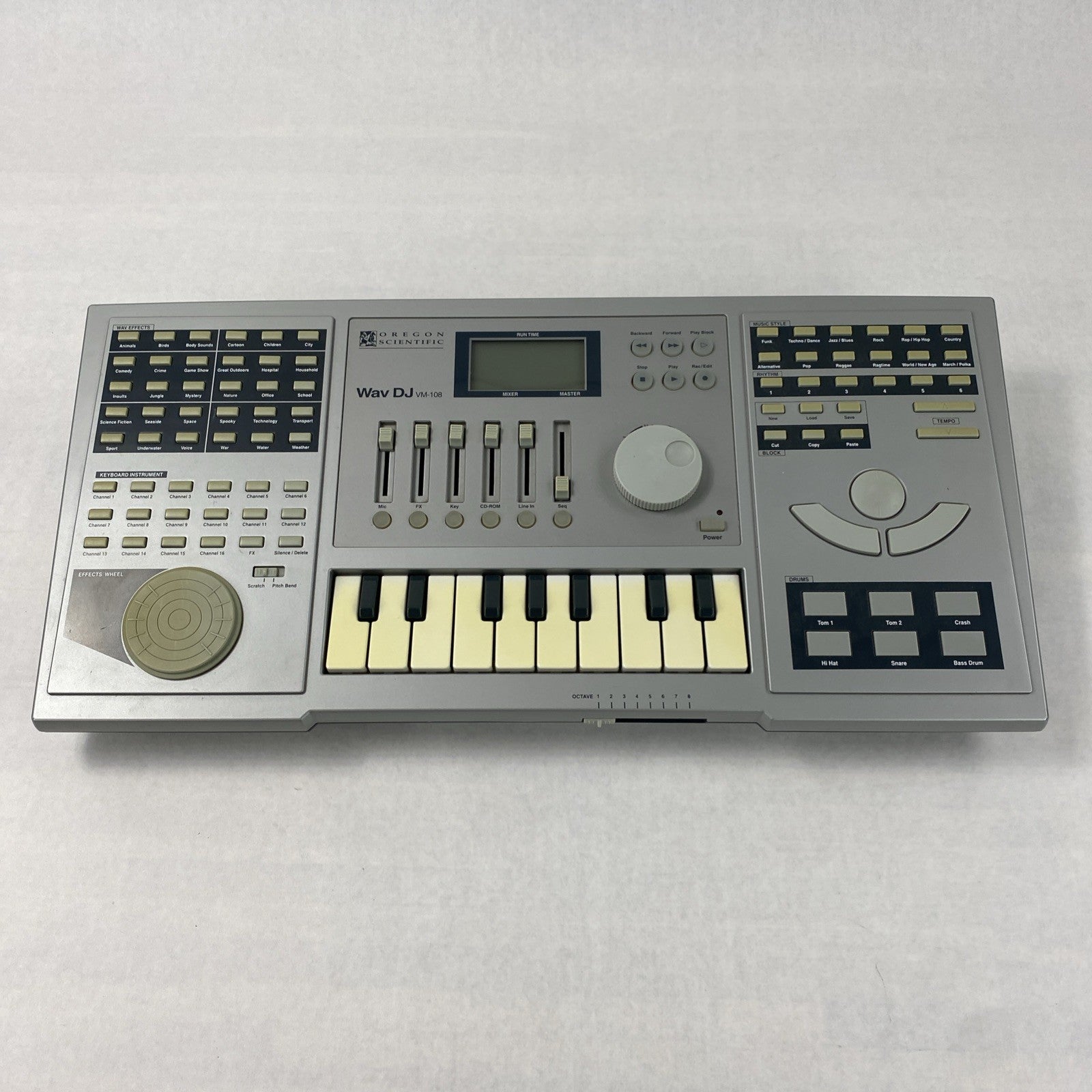 Oregon Scientific Wav DJ VM-108 Musical Sound Generator Synthesizer