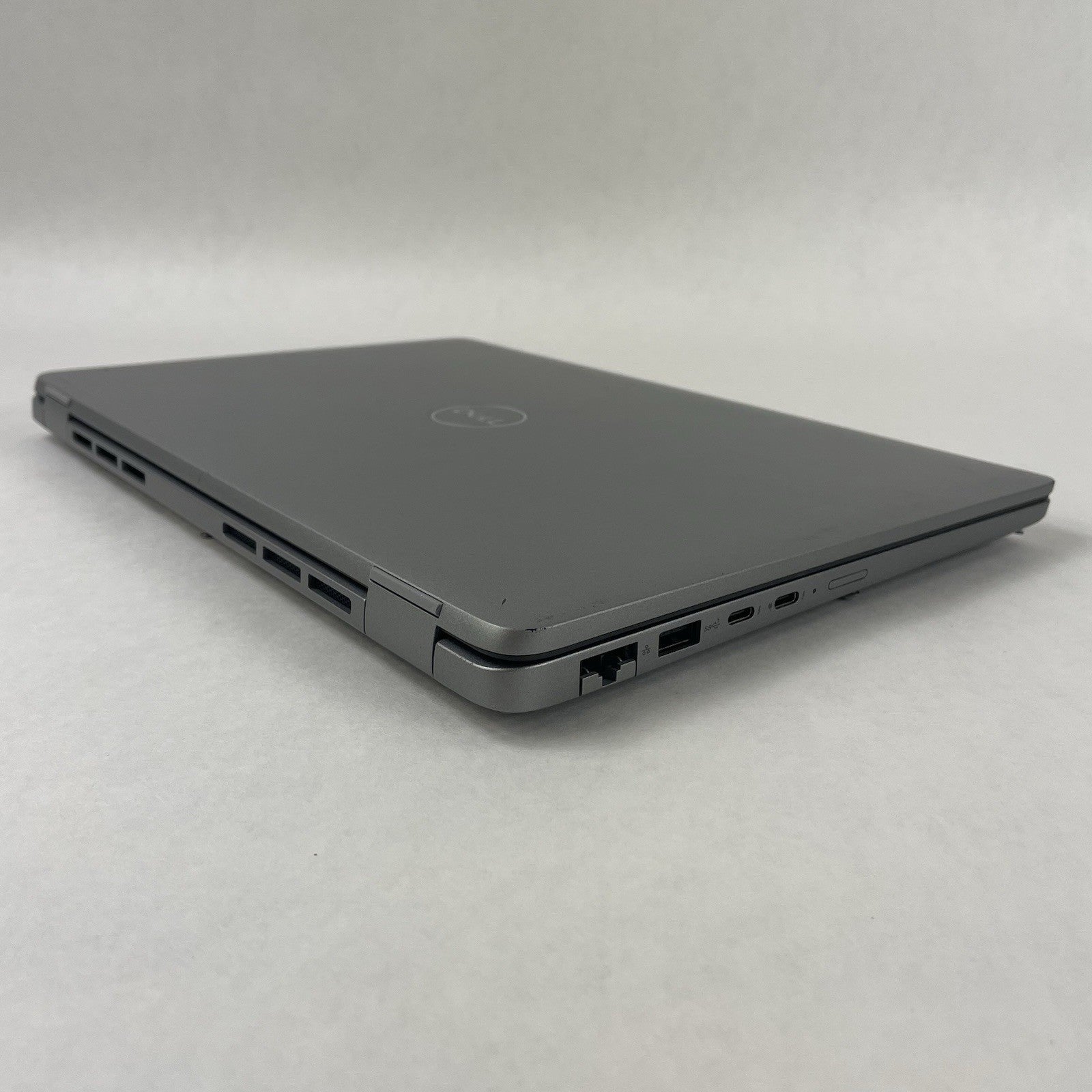 Dell Latitude 5440 14" i5-1345U 4.35 GHz 8 GB RAM No SSD/OS/AC - Bad Bottom10