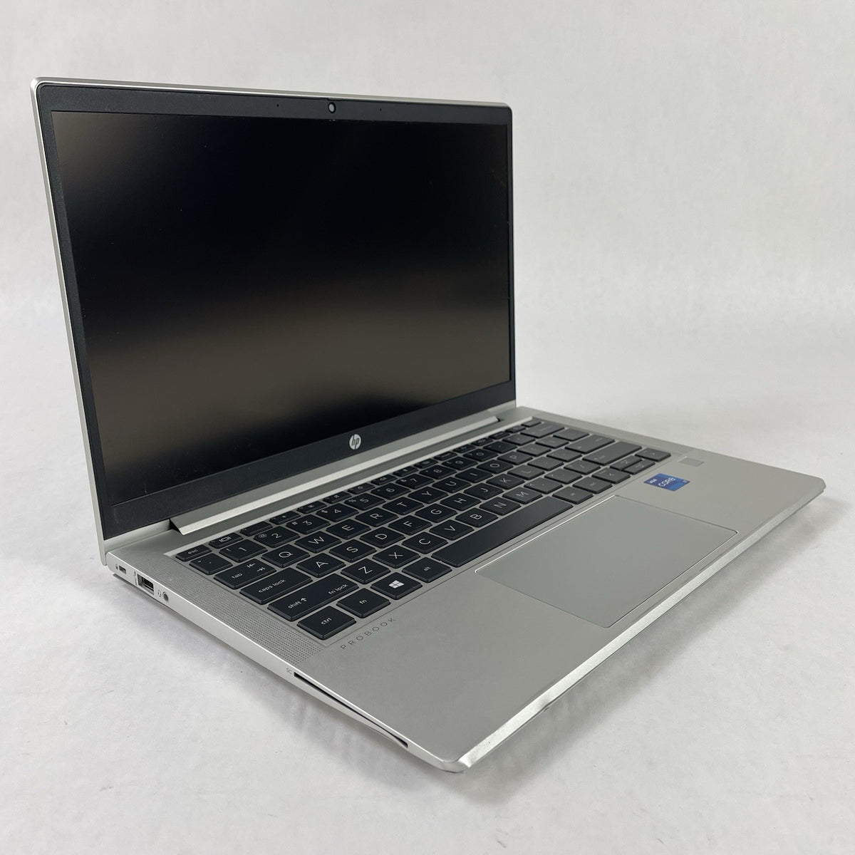 HP ProBook 630 G8 13.3" i7-1165G7 2.80 GHz 8 GB RAM No SSD No OS - Dinged Corner0