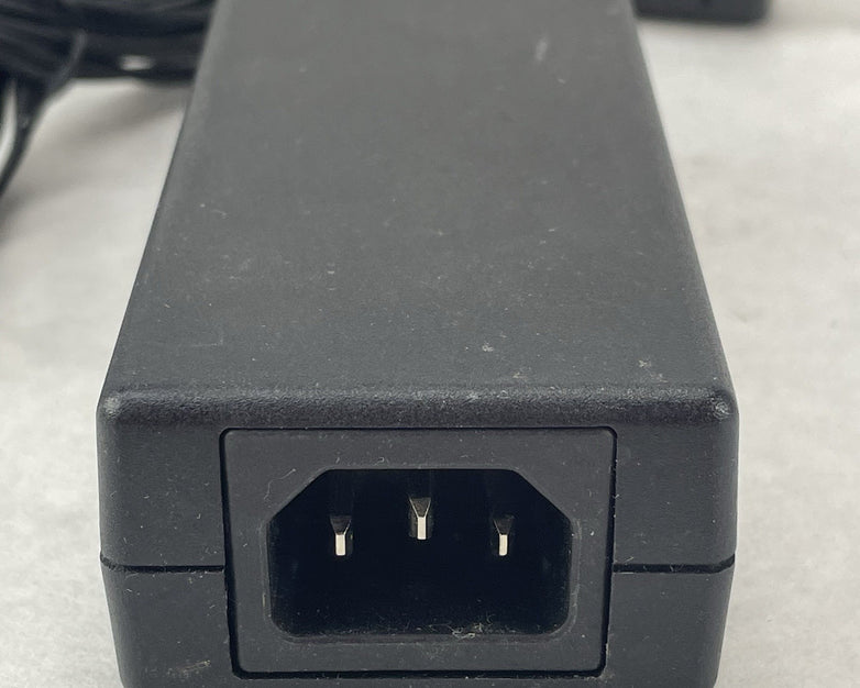 Delta Electronics AC Adapter ADP-40WB 1200ma 12V No Power Cord Lot of 4