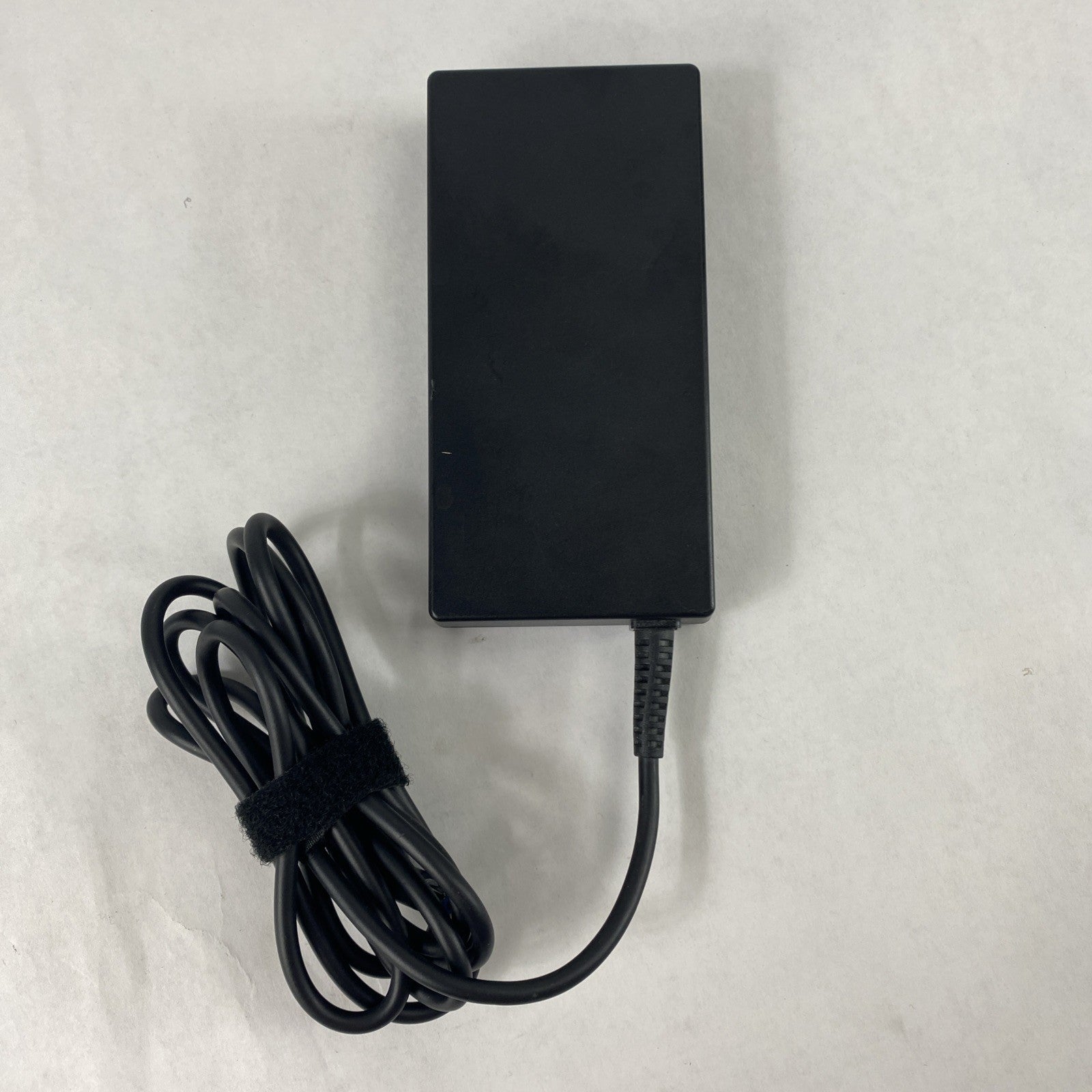 HP TPN-CA28 120W Blue Tip AC Adapter 19.5V Lot of 4 No Power Cord1