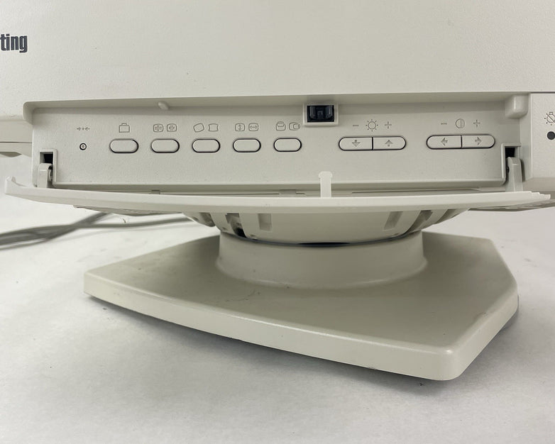 Power Computing GDM-20f03 1997  19" CRT Computer Monitor 1280x1024