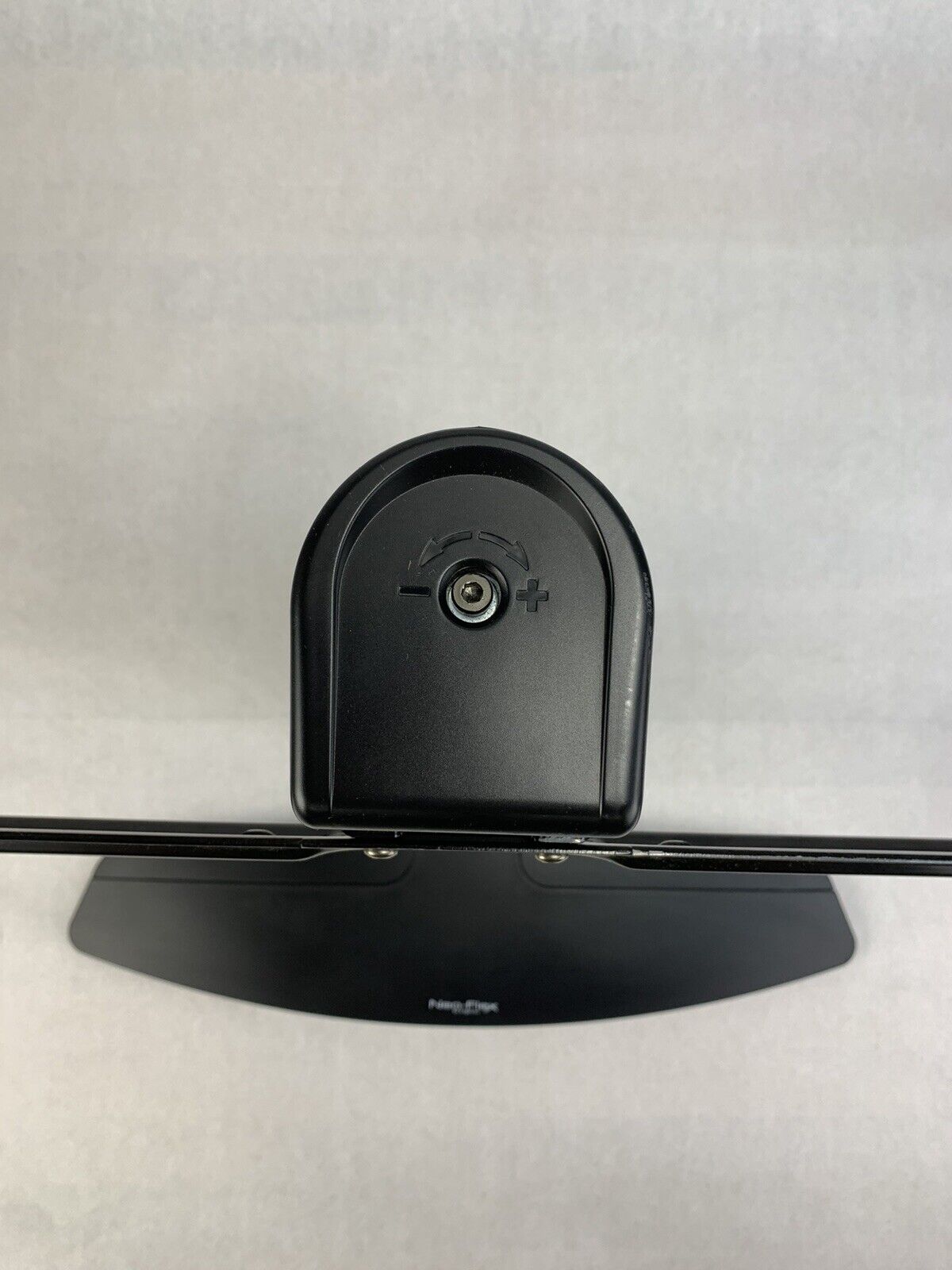 Ergotron Neo-Flex 33-330-085 Dual Monitor Stand