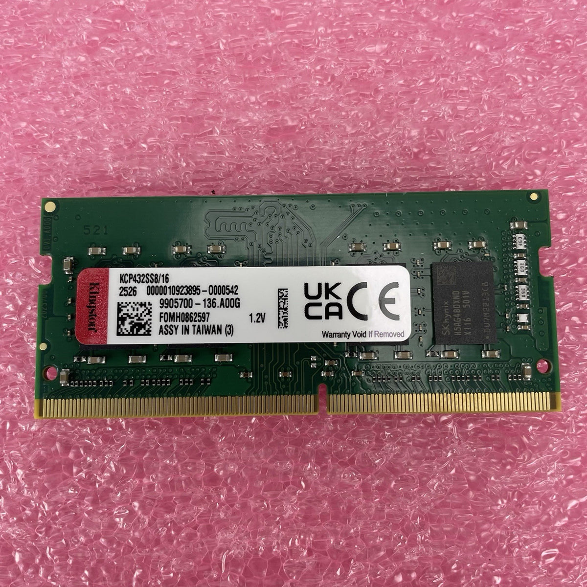 Kingston KCP432SS8/16 16GB DDR4-3200 260-Pin SODIMM Laptop Memory1