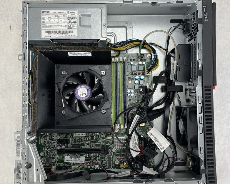 Lenovo ThinkCentre M900 SFF Intel Core i5-6500 3.2GHz 8GB RAM No HDD No OS