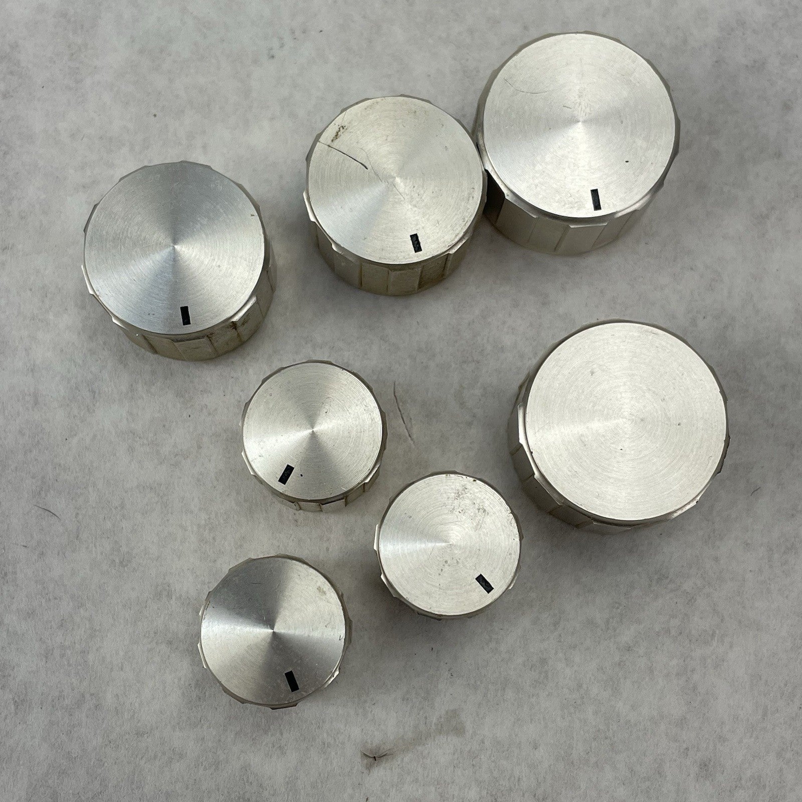 Sansui 441 Full Set Knobs1