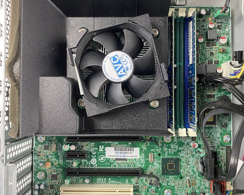 Lenovo ThinkCentre M93p SFF Intel Core i5-4570 3.2GHz 8GB RAM No HDD No OS